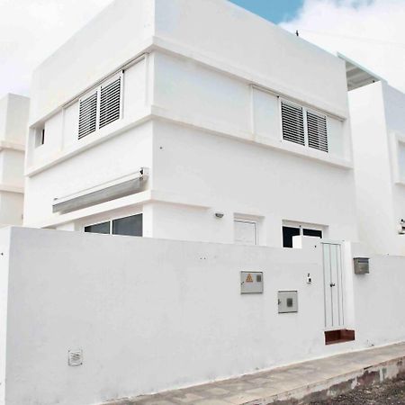 Gran Terraza 1 Minuto De Las Piscinas Naturales Punta Mujeres المظهر الخارجي الصورة